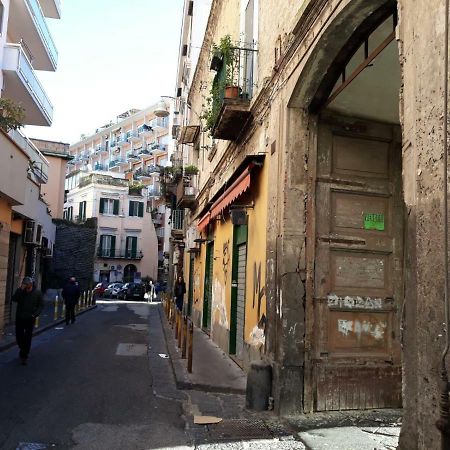 Vomero House With Free Parking 410 Cm Napoli Exterior foto