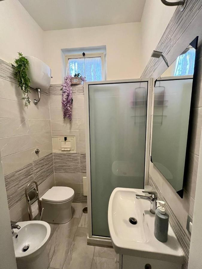 Vomero House With Free Parking 410 Cm Napoli Exterior foto