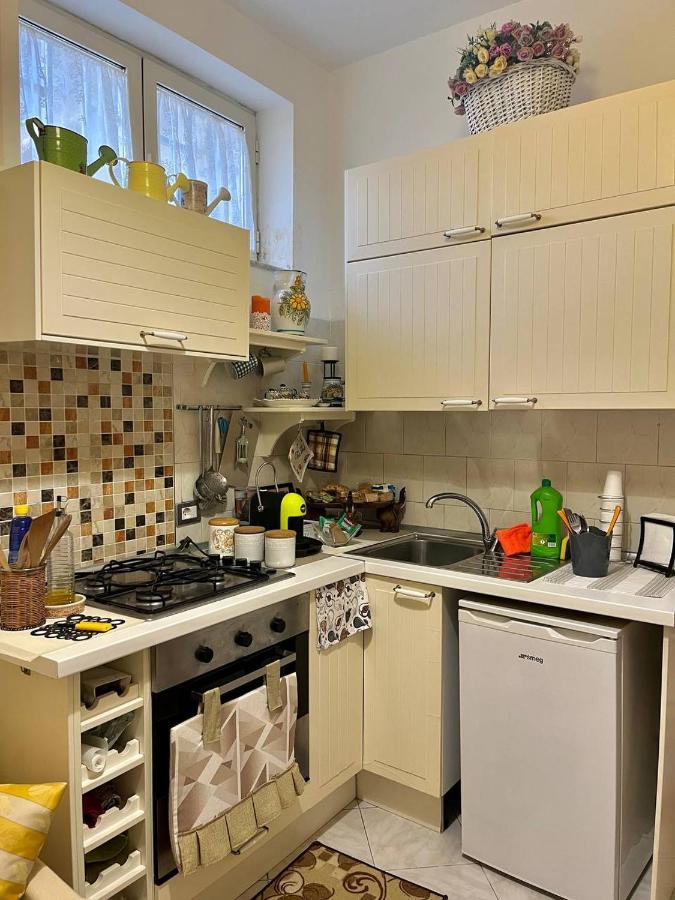 Vomero House With Free Parking 410 Cm Napoli Exterior foto